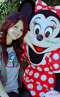 0069971219 - Selena Gomez
