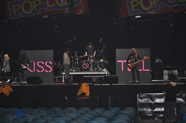 22345_317655850974_7961985974_3596444_703808_n