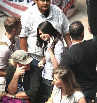 gallerymsg121908551991