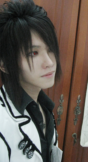 Sasuke___the_Vampire_2___by_blackelsy