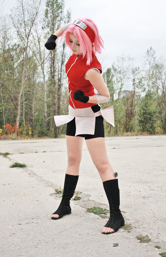 naruto__sakura_haruno_2_by_chloe_hime-d322t1a