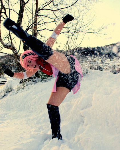 Sakura__s_Kick_of_doom_by_WiateriaFields - Sakura