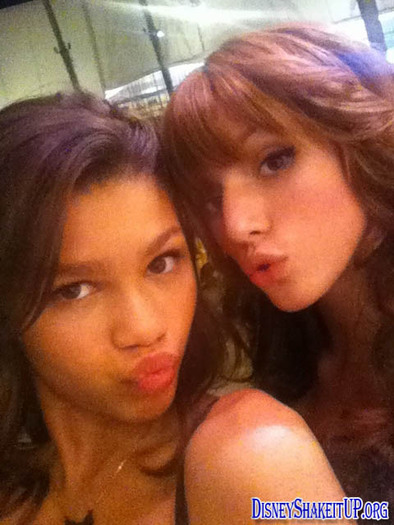 Bella Thorne & Zendaya Coleman Personal PICS