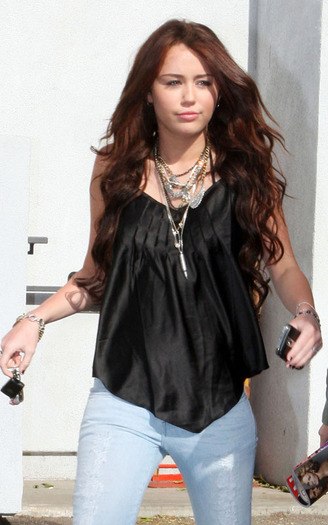 5 - Leaving a Bookstore in Sunset Blvd - January 8 2010