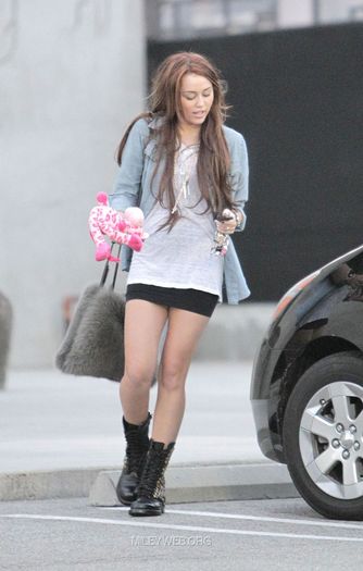 16 - Shopping in Los Angeles - January 24 2010