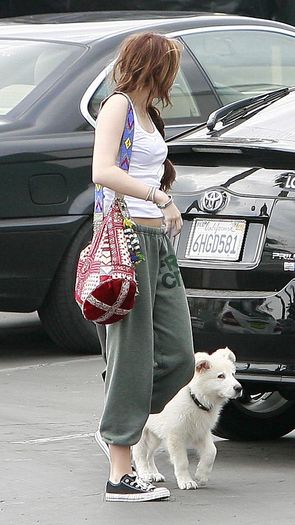 10 - Arriving to the Studio in Hollywood - February 4 2010