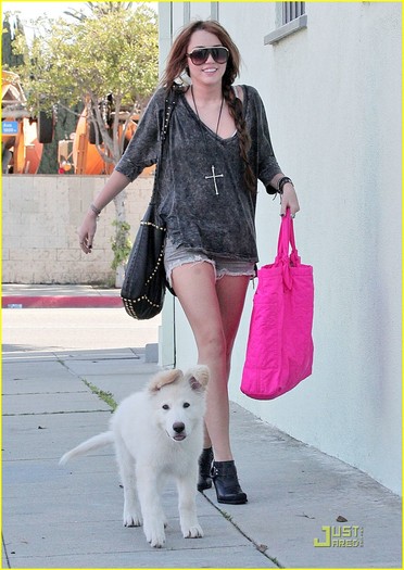 13 - Going to the Studio in Santa Monica - February 20 2010