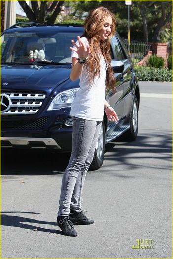 2 - Out and about in Toluca Lake - March 11 2010