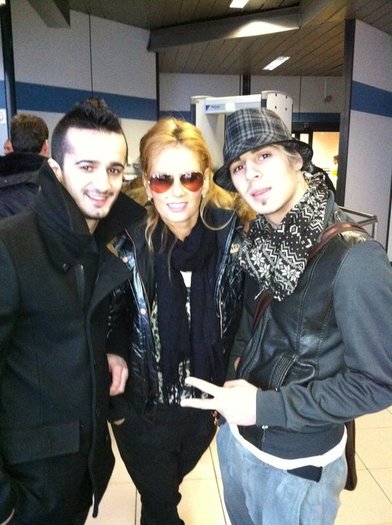 163737_10150092212719753_282443384752_6094535_5126906_n - Andreea Banica