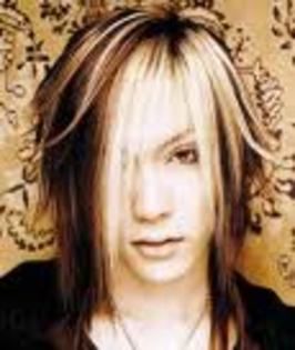 8 - 0-Uruha-0