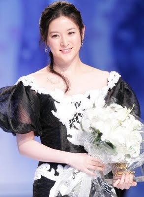 Lee_Young_Ae_married - Janggeuman-Yeonh-ae Lee