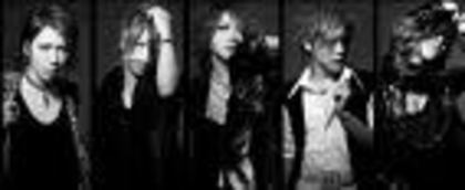 17 - The GazettE new look 2010