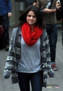 normal_007 - April 6th-Leaving MTV Studios__in London