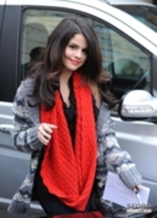 normal_011 - April 6th-Leaving MTV Studios__in London