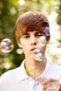 16 - Justin Bieber 2011