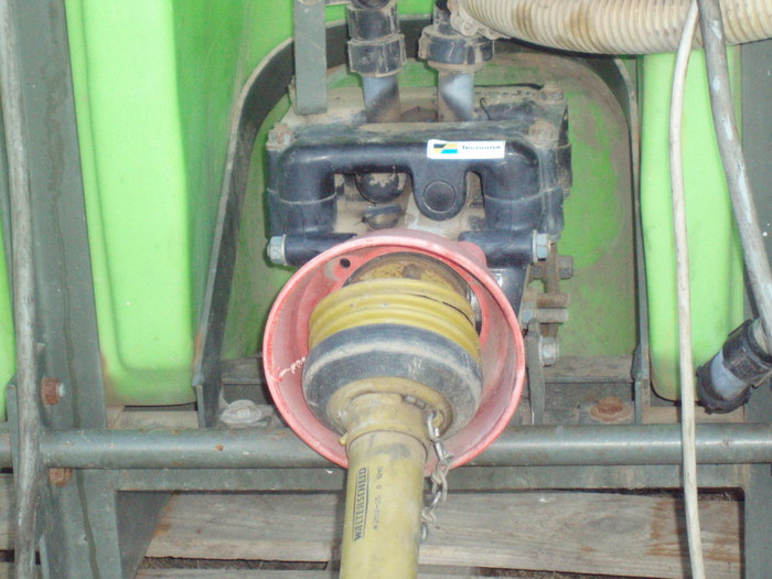 P1301458 - tractoare si utilaje