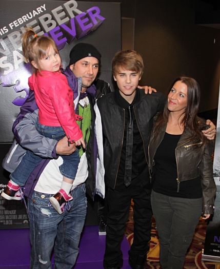  - 2011 RAJOUTS PHOTOS - AVANT PREMIERE NSN