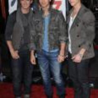 Kevin_Jonas_1264336696_2 - Jonas Brother