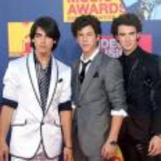 Kevin_Jonas_1264338696_1