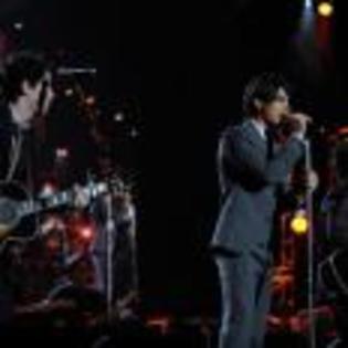 Kevin_Jonas_1264339206_3