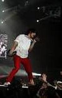 JQKSXPOMDWQFSJWWZIC - Joe Jonas