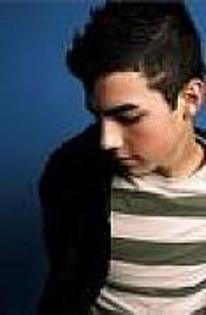 NGVLLRLUZDPRBKZKXPV - Joe Jonas