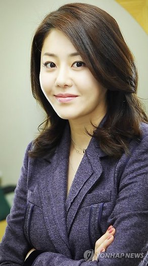 63282_10150336603305483_418157730482_15966702_8063965_n - a---ko hyun jung---a