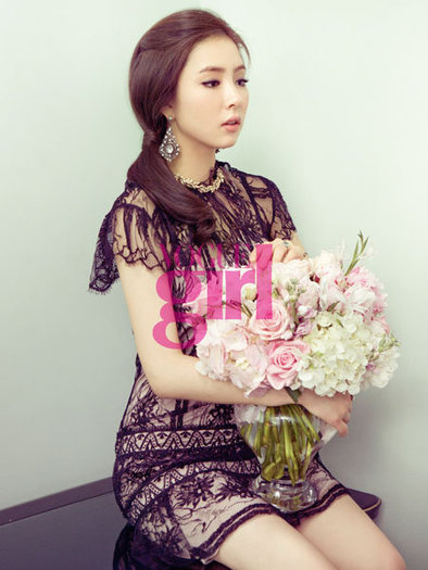 25593_421418450258_309050205258_5768002_1537902_n - a---shin se kyung---a