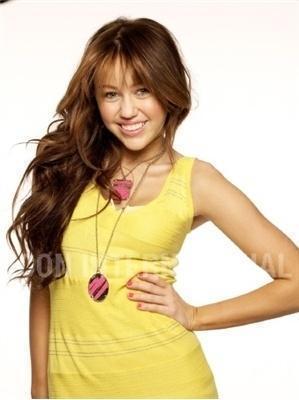 17851002_QTMNNGVRX - Sedinta foto Miley Cyrus 4