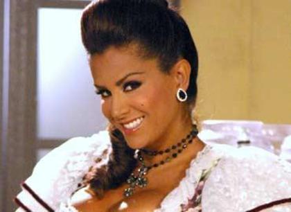 Ninel-Conde-244762,214166