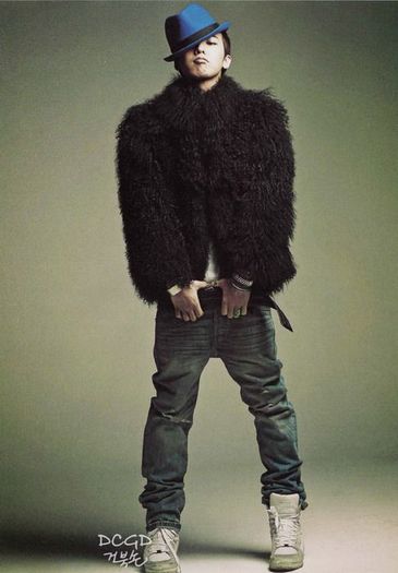 g-dragon-81129007 - G-Dragon