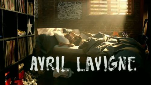 orig-13299341[1] - avril lavigne- what the hell