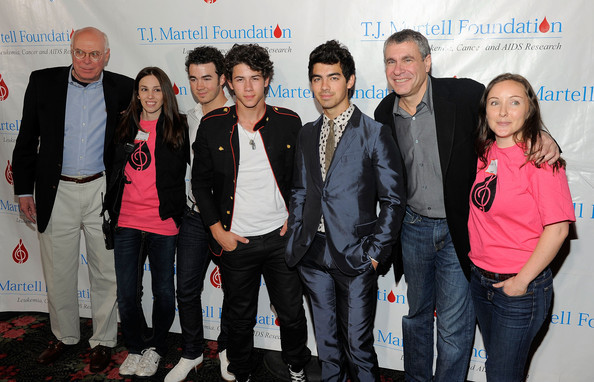 11th+Annual+T+J+Martell+Foundation+Family+2V7D7GkXGGOl - FoR U JoE JoNaS 1