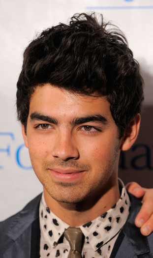 11th+Annual+T+J+Martell+Foundation+Family+AEuIU24peVAl - FoR U JoE JoNaS 1