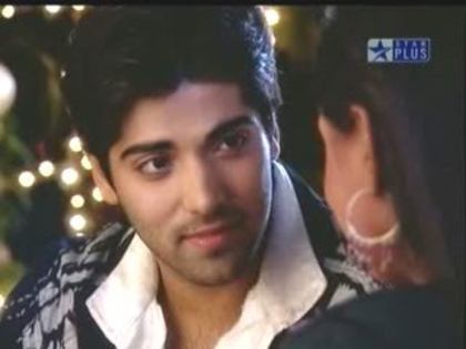 Bidaai8thJanuaryDesi9Rls_0065