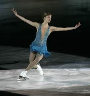 images (37) - Sarah Meier si Carolina Kostner