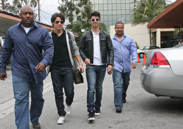 Joe+and+Nick+s+double+lunch+J3O2cu0VnGjl