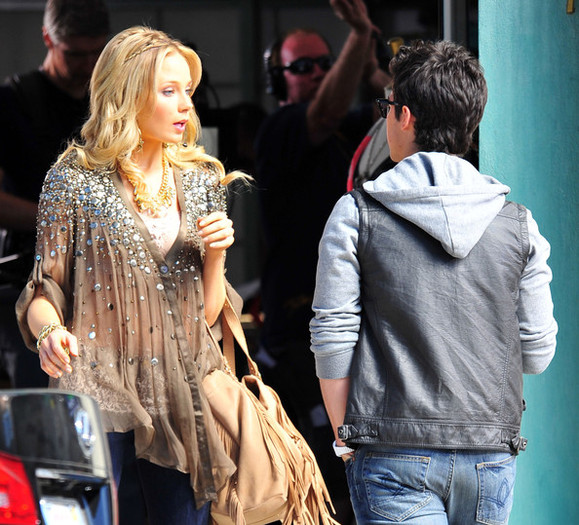 Joe+Jonas+Set+JONAS+Santa+Monica+4+92HNMlU32Vwl - FoR U JoE JoNaS 3