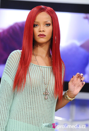 rihanna1n3010 - Rihanna