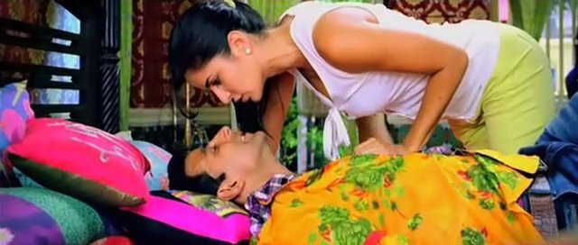 Tees Maar Khan-Trailer(www.world4free.in)-105