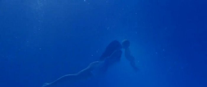 Title Song - Tees Maar Khan -780