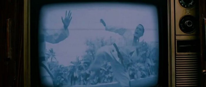 Title Song - Tees Maar Khan -784