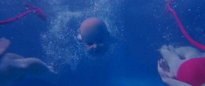 Title Song - Tees Maar Khan -798