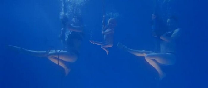 Title Song - Tees Maar Khan -839