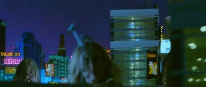 Title Song - Tees Maar Khan -849