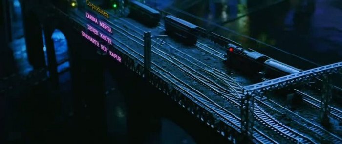 Title Song - Tees Maar Khan -882