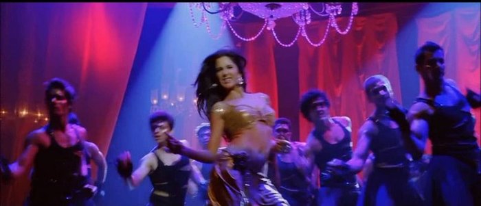 Sheila Ki Jawani - TMK 720p Upscaled[world4free.in]-58