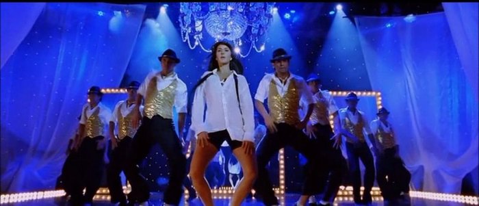 Sheila Ki Jawani - TMK 720p Upscaled[world4free.in]-90