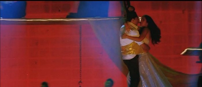 Sheila Ki Jawani - TMK 720p Upscaled[world4free.in]-218