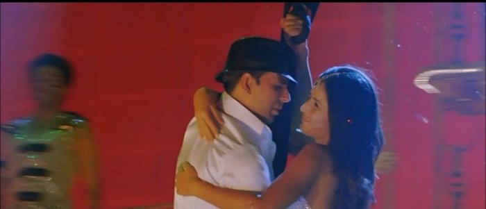 Sheila Ki Jawani - TMK 720p Upscaled[world4free.in]-220